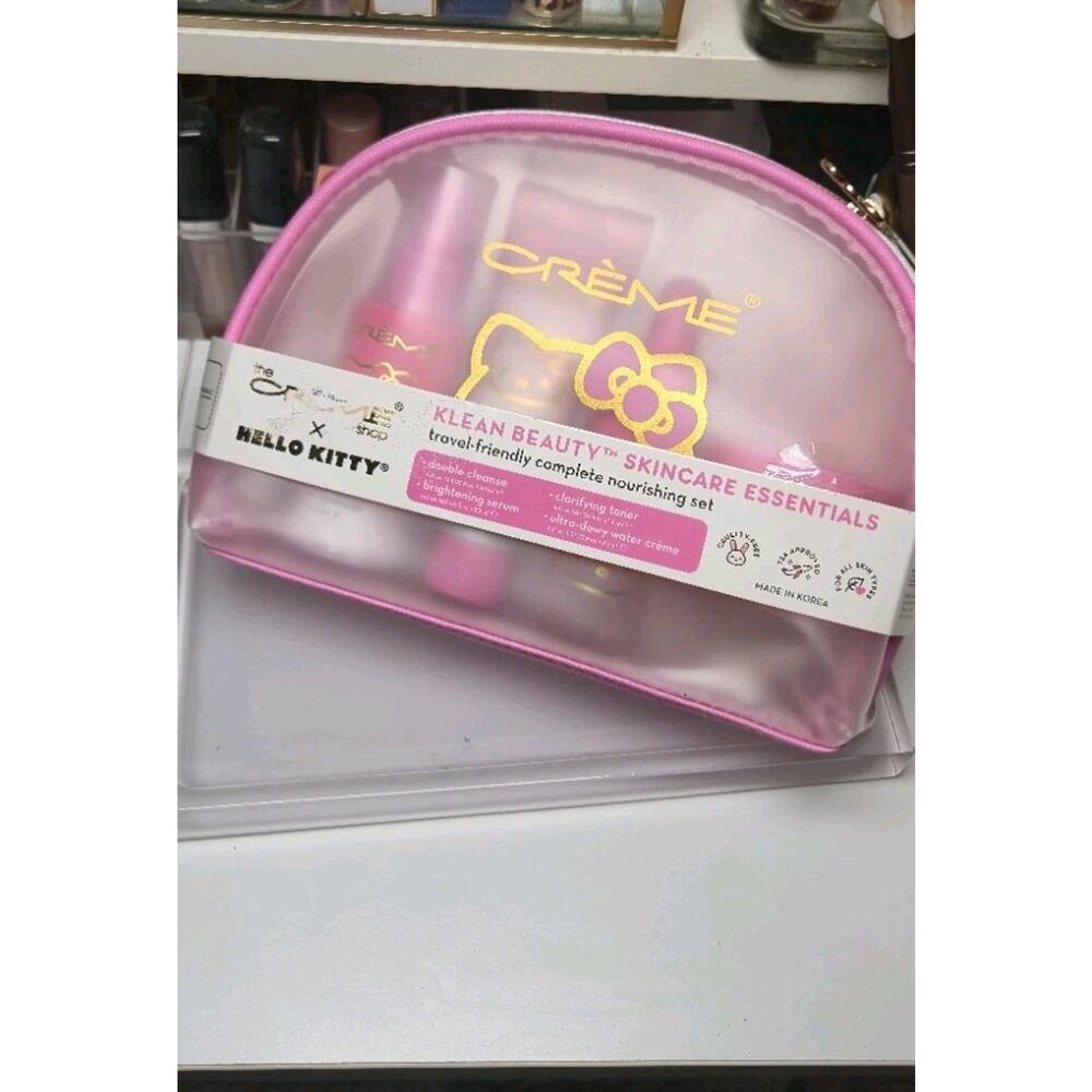 Hello Kitty Creme Shop Skincare Essential Kit